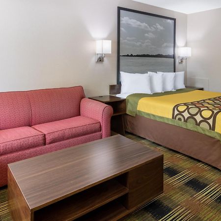 Отель Super 8 By Wyndham Williamsburg/Historic Area Экстерьер фото