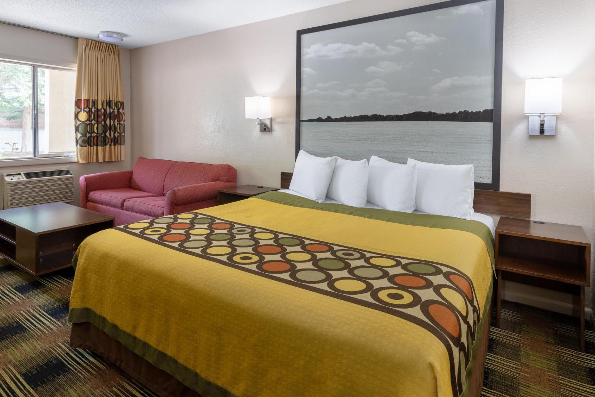 Отель Super 8 By Wyndham Williamsburg/Historic Area Экстерьер фото